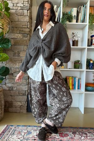 Big Softie Batwing Or Butterfly Knit Earth /17=